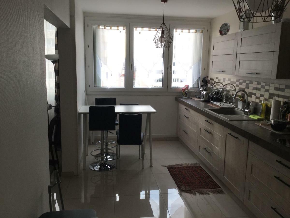 Appartement Laurent Bonnevay วีเลอร์บาน ภายนอก รูปภาพ